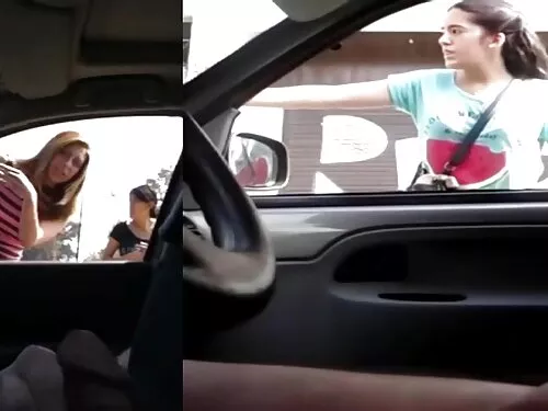 Milf cu sâni falși s ...