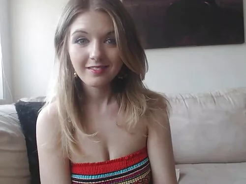 Frumoasa femei blond ...