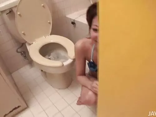 Mama face sex cu fiu ...