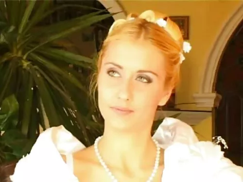 A filmexxx cu blonde ...